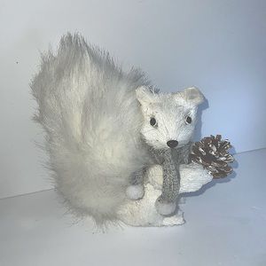 White Squirrel Mantle WinterScape Holiday Furry Glitter Pinecone
